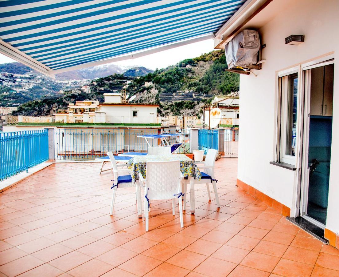 A Terrace On The Sea Apartment Maiori Exterior photo